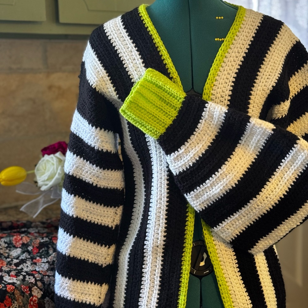 Black and White Striped Cardigan with Bold Design